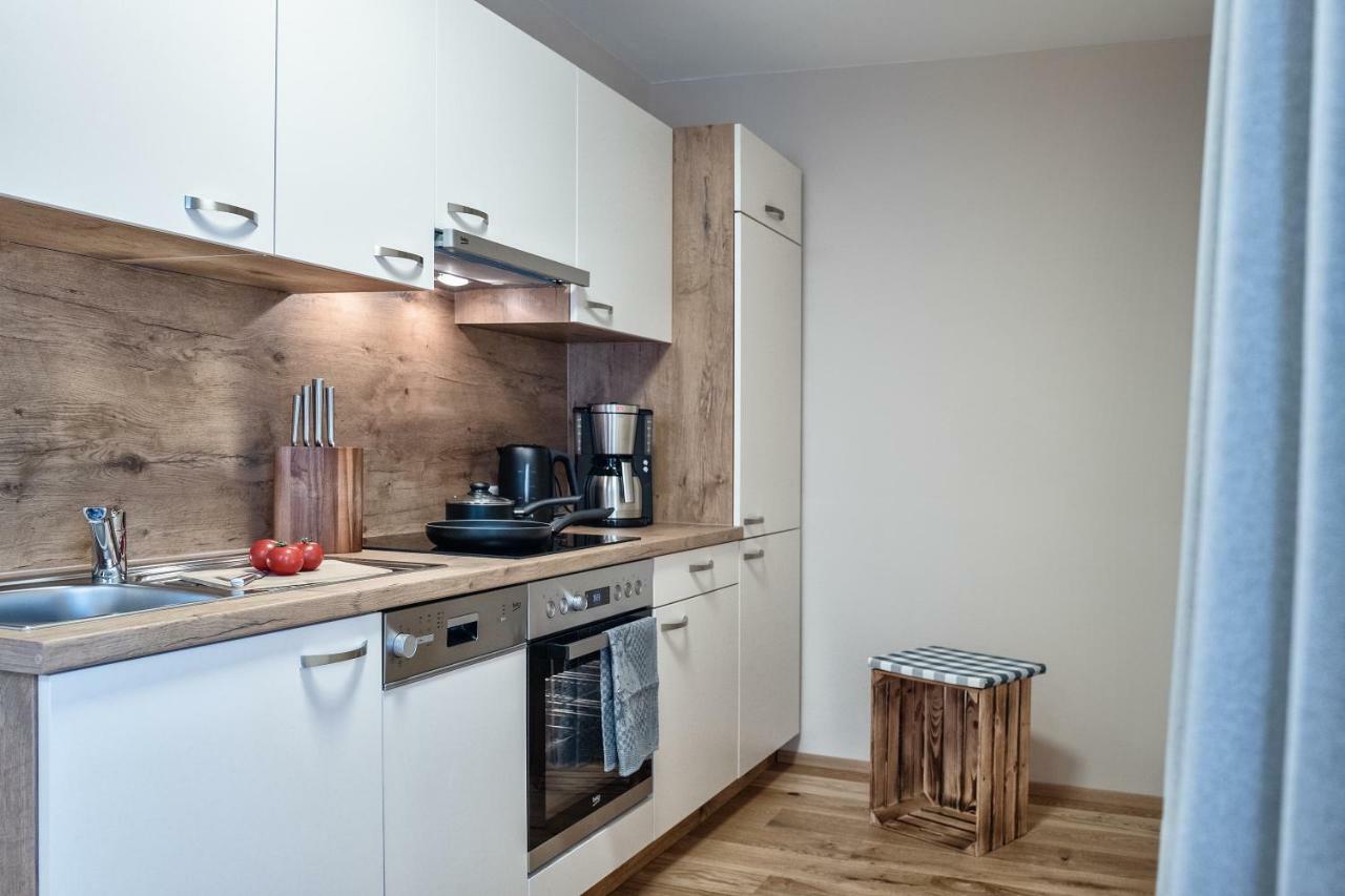Hillside Apartments Pircher Fuegen Ngoại thất bức ảnh